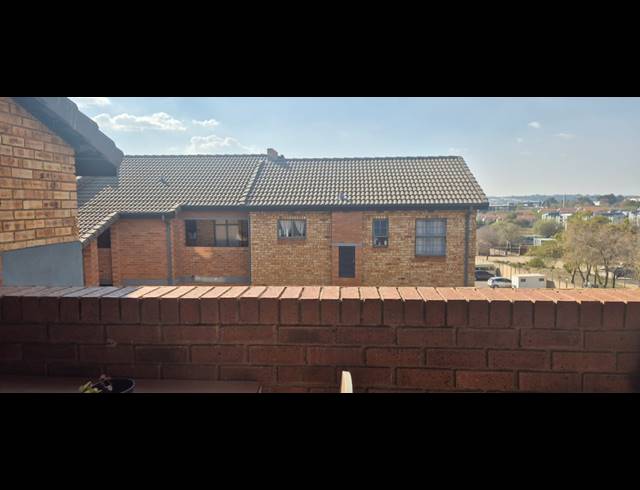 2 BEDROOM APARTMENT BLOCK FOR SALE IN NOORDWYK